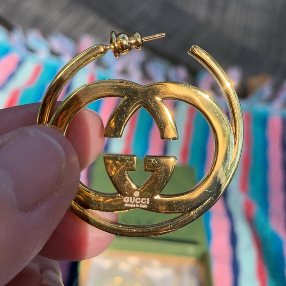 NWOT All Inclusive Set Gucci Hoops!!! - Picture 2 of 8